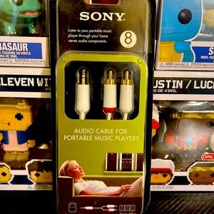 Sony Stereo Audio Cable RK-SMP24T For Portable Music Player 8 ft. New ipod mp3